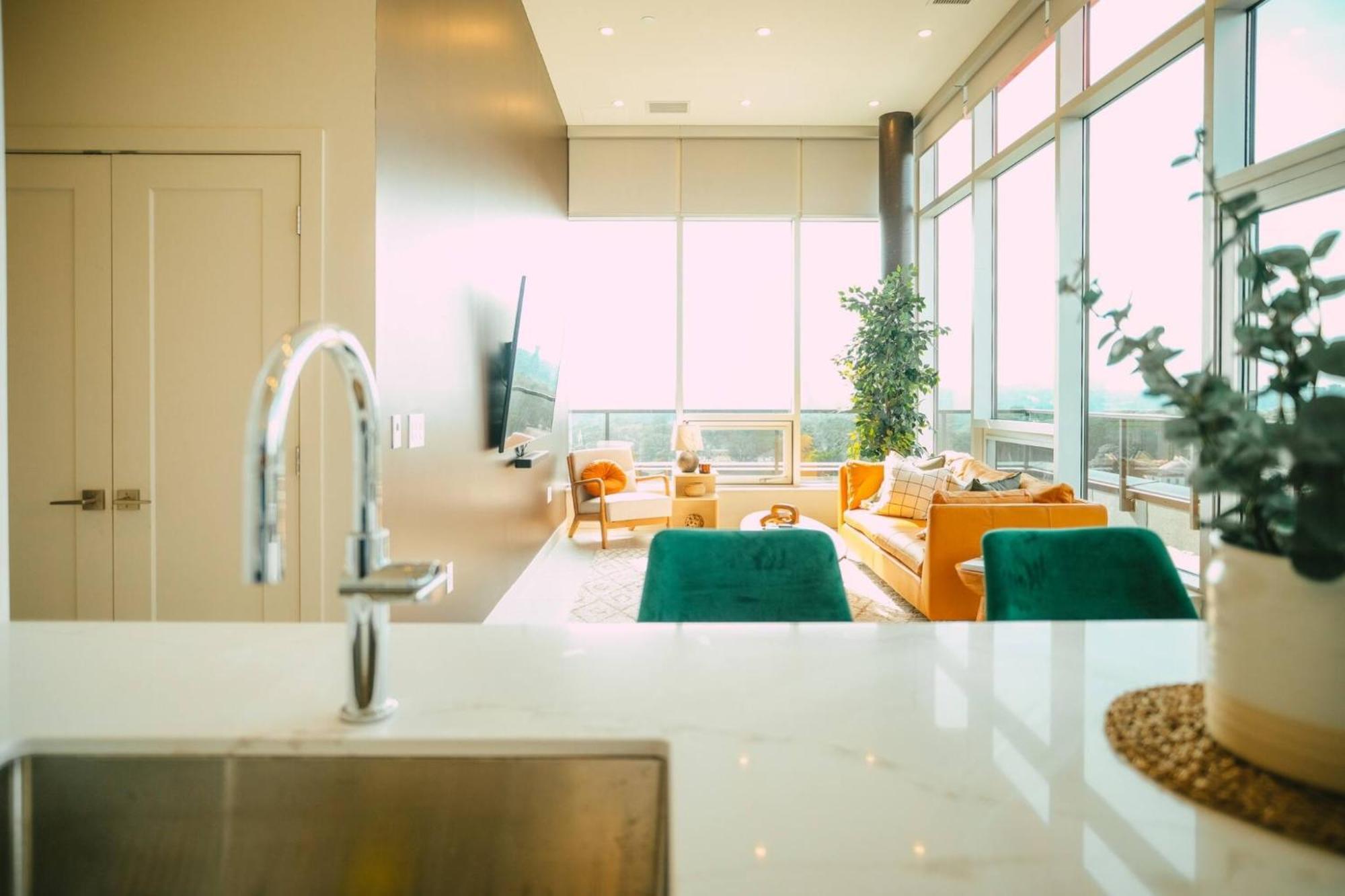 New Luxury 2Br Penthouse Apt In Central Halifax Exteriér fotografie